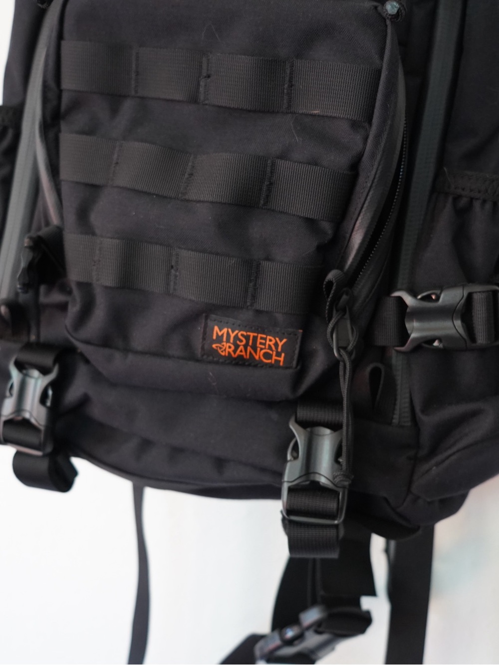 MYSTERY RANCH Blitz 30 Backpack Black MOLLE Tactical Used - Picture 6 of 13